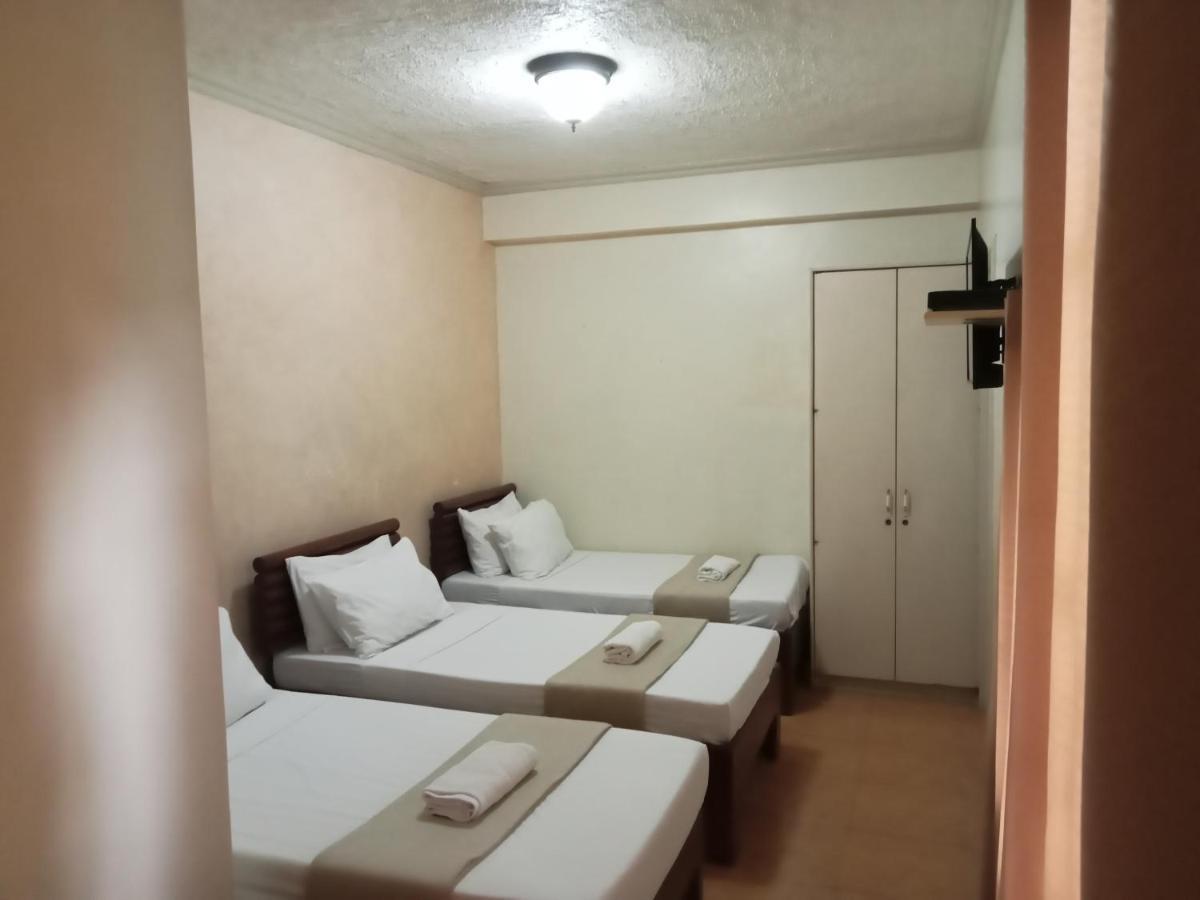 Reddoorz At Casa Marabella Villamonte Bacolod City Экстерьер фото