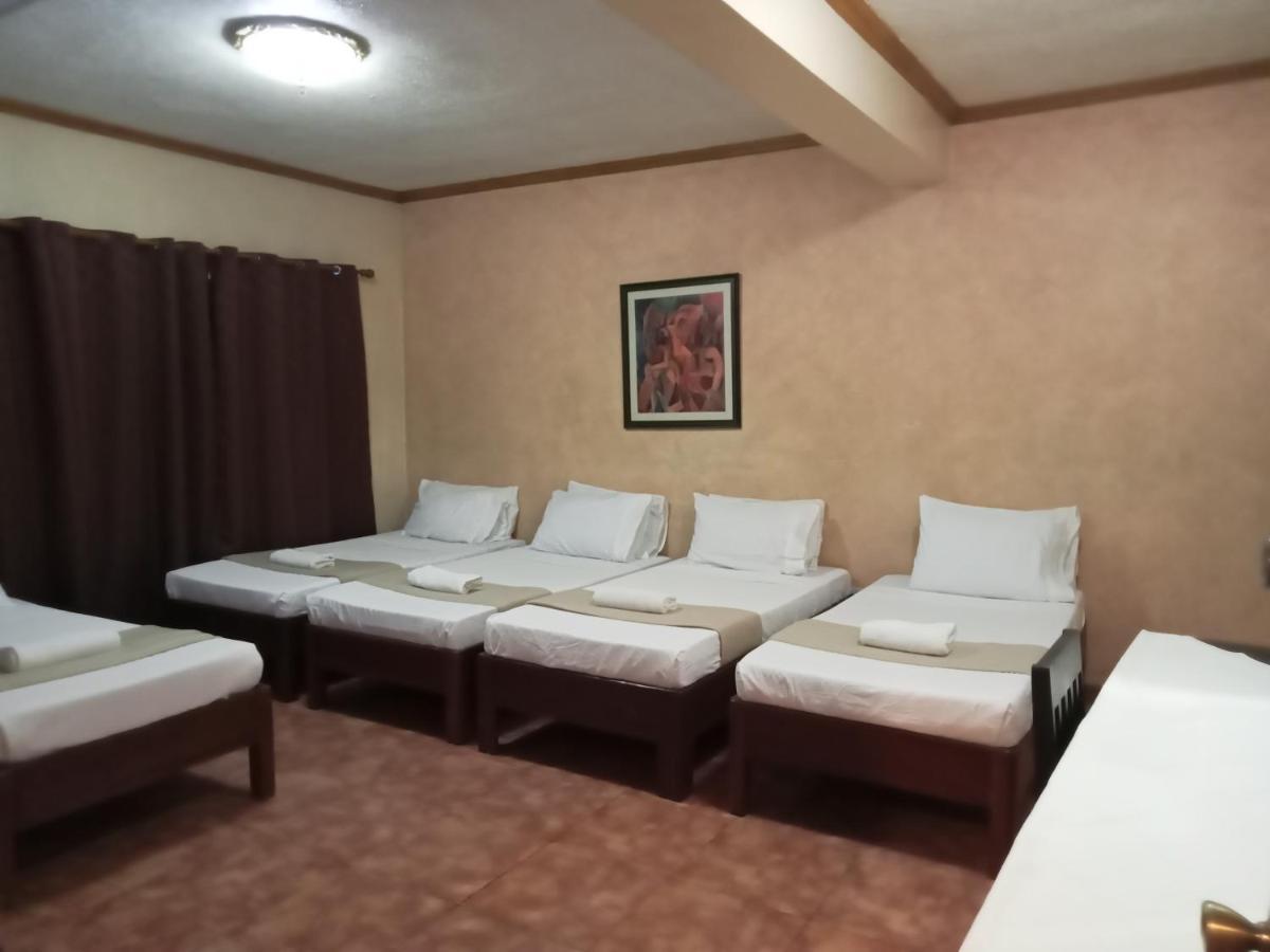 Reddoorz At Casa Marabella Villamonte Bacolod City Экстерьер фото