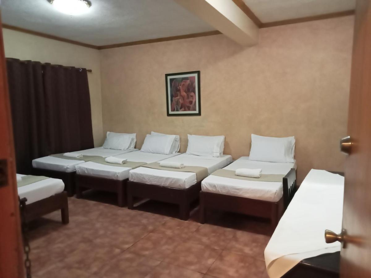 Reddoorz At Casa Marabella Villamonte Bacolod City Экстерьер фото